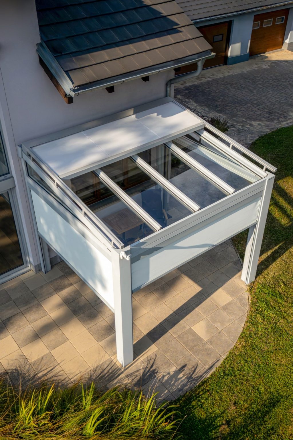 Pergola se skleněnou střechou LAMARK